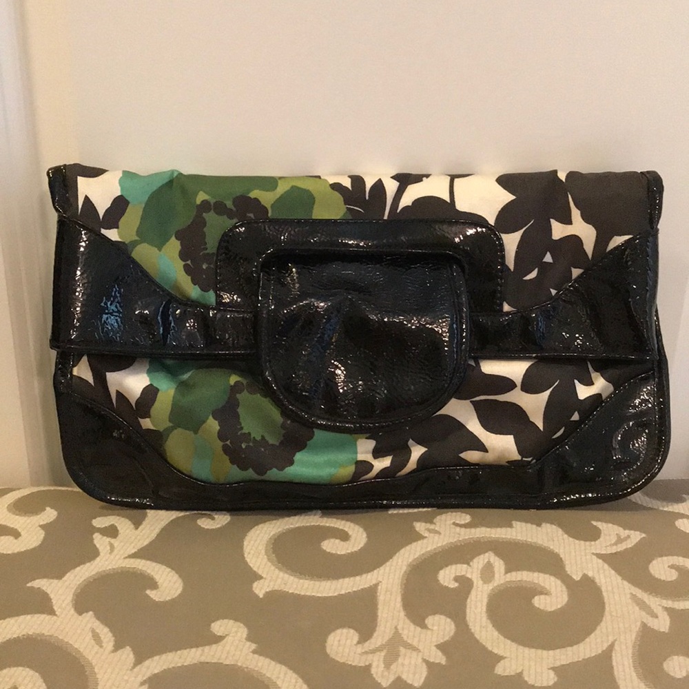 Deux Lux Floral Clutch